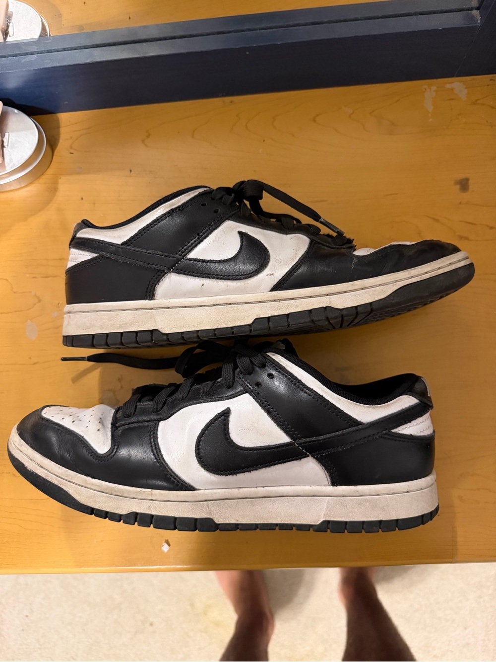 Nike Men’s Black & White Low-Top Sneakers